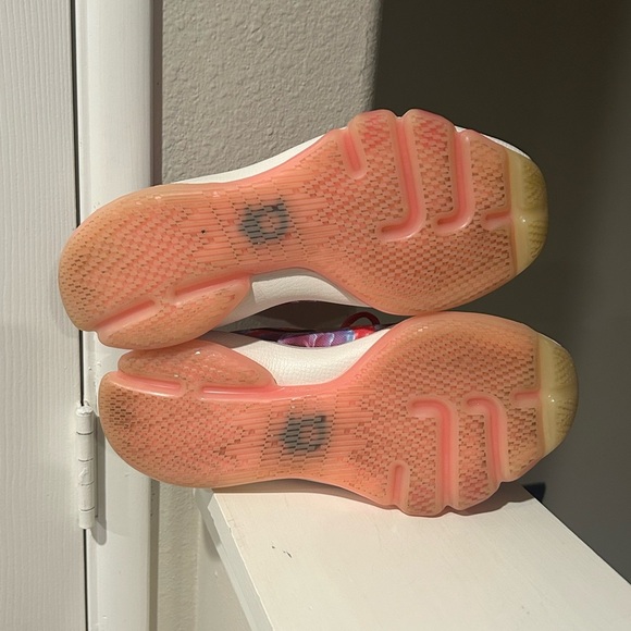 Nike KD 8 Kevin Durant Aunt Pearl Youth 5.5 Womens sz 7 Pink Floral 837786-603 - Picture 6 of 9